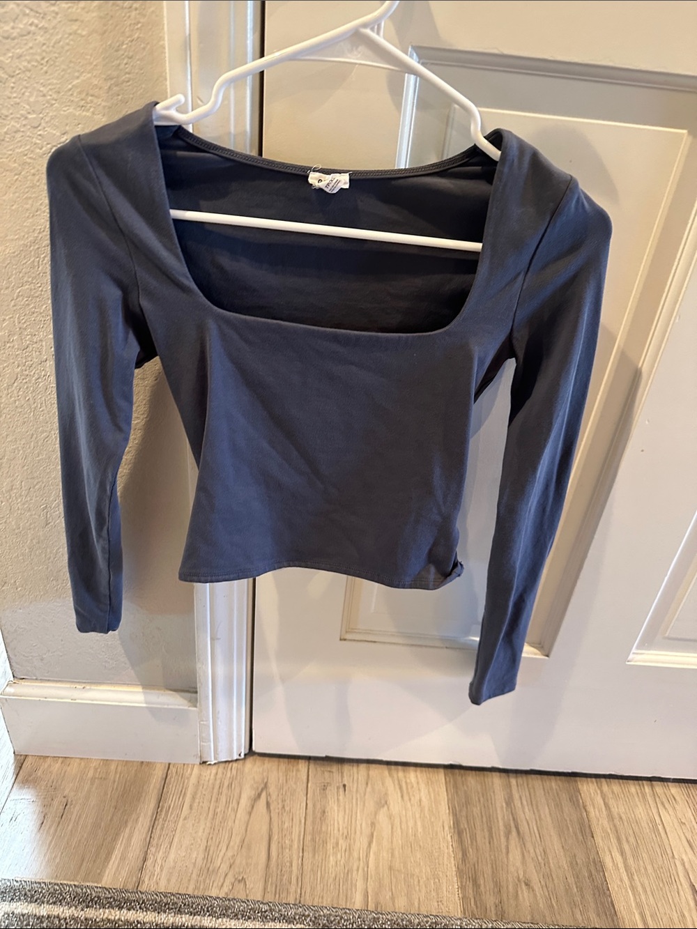 Garage Women's Long Sleeve Square Neck Crop Top - Charcoal